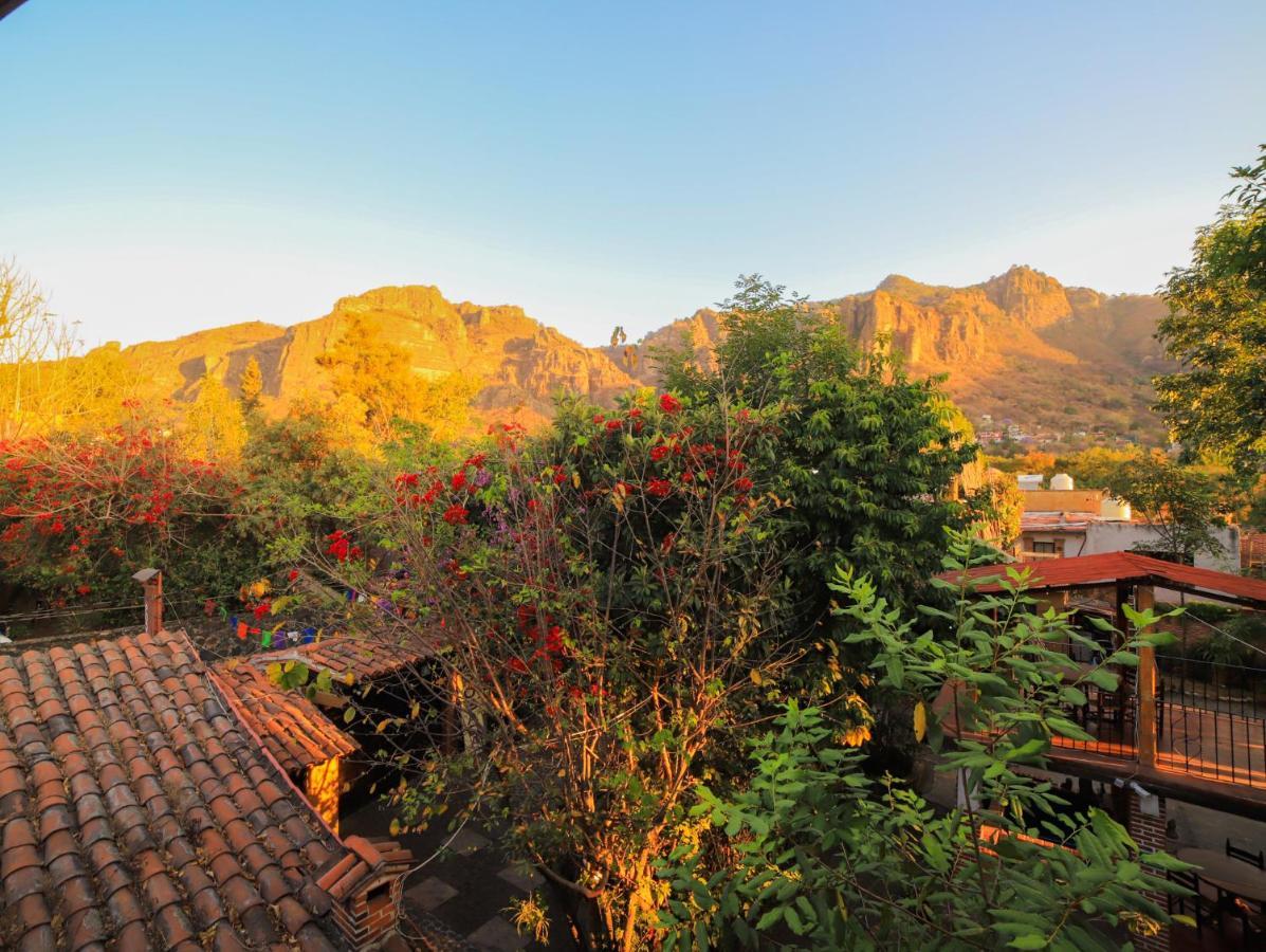 HOTEL POSADA BUGAMBILIAS TEPOZTLÁN 4* (México) - desde 939 MXN | BOOKED